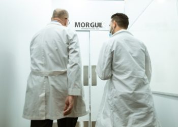 Șoferii băuți devin ajutoare pentru  angajații de la morgă