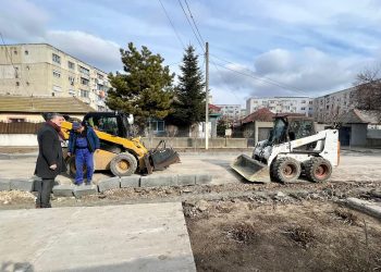 Reparații și asfaltări pe patru străzi din Năvodari 
