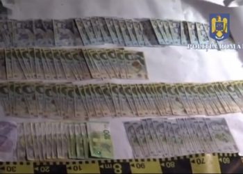 Trei bărbați din județul Constanța, reținuți cu focuri de armă, pentru înșelăciune