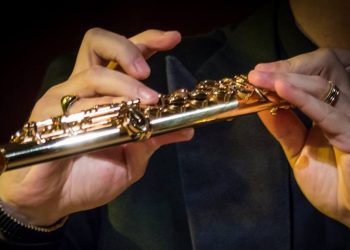 Soliști români cu instrumente celebre