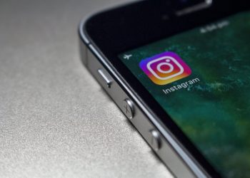 Rămași fără Instagram, rușii vor avea Rossgram
