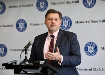 Ministrul Sănătății: Personalul medical angajat în pandemie rămâne în activitate în urma unui examen