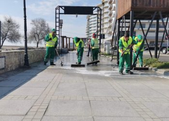 Pregătiri pentru venirea turiștilor, în nordul litoralului