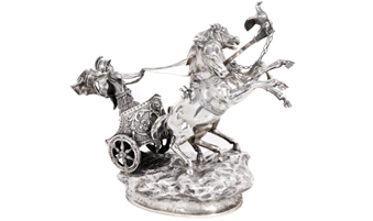 Sculptură din argint de aproximativ 30 de kg, adjudecată la 38.500 de euro