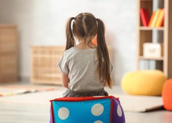 O asociație din Constanța contribuie la amenajarea unui centru dedicat copiilor abuzați