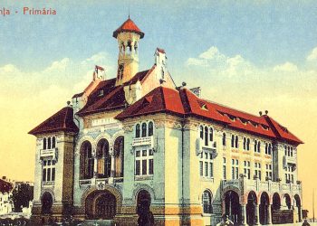 Biblioteca „Ioan N. Roman”: Expoziție dedicată Zilei municipiului Constanța