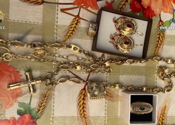 Rețineri și bijuterii de peste 5 milioane de euro confiscate, în dosarul contrabandei cu aur 
