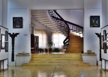 Dialog pe tema simbolurilor transiente la Muzeul de Artă Populară