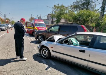 Accident rutier cu 2 victime în Valu lui Traian