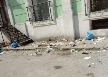 Constănțenii, sancționați pentru nerespectarea curățeniei publice