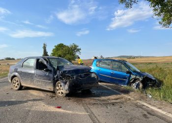 Accident grav în județul Tulcea. Doi copii și doi adulți au fost răniți