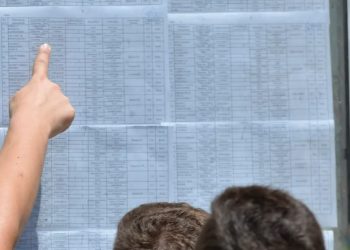 Șase elevi din județul Constanța au obținut media 10 la Evaluarea Națională