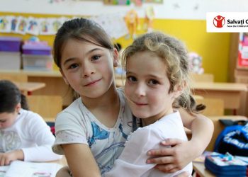 Salvați Copiii: În România, unul din doi copii e supus unei forme de abuz