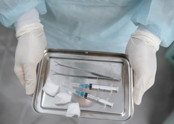 Vaccinarea copiilor la medicii de familie. Probleme odată cu punerea în funcțiune a noului Registru Electronic Național de Vaccinare
