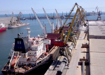 Milioane de euro, bani europeni, pentru extinderea cheiurilor a două dane din zona Midia 