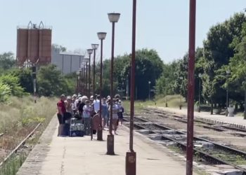 Dan Negru în gara din Eforie: „Așa arată un cod roșu de nepăsare” 