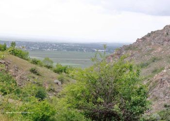 Excursie în Munții Măcinului încheiată cu un apel la 112