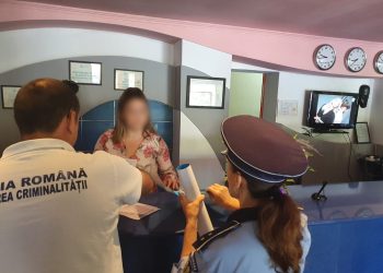 Polițiștii, dialog cu angajații și turiștii despre problemele de pe litoral