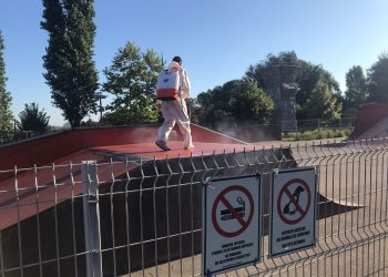 Continuă acțiunile de dezinfecție la Gravity Park și parcurile de tip Țara Piticilor
