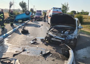 Trei pompieri, misiune de salvare în drum spre serviciu