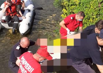 Mobilizare de forțe pentru salvarea unei femei care s-a aruncat de pe podul din Medgidia