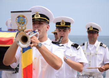 Concerte cu acorduri muzicale militare de Ziua Marinei