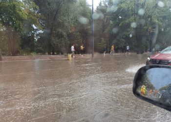 Trafic infernal între Mamaia și Constanța, după ploaie (GALERIE FOTO) 