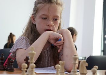 Derby județean în Divizia B de seniori la Șah