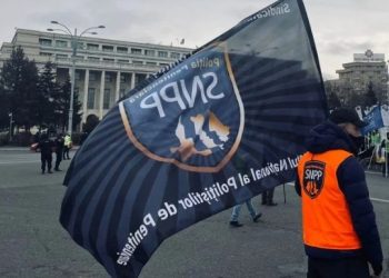 SNPP și EUROPOL protestează în fața Ministerului Muncii