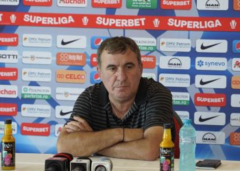 „Serie de foc” pentru Farul Constanța