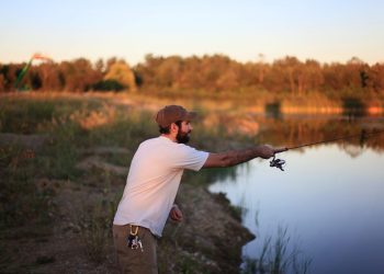 Partidă de pescuit finalizată cu o descoperire „explozivă”