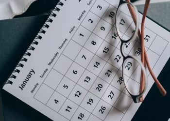 Românii ar putea avea încă două zile libere, legale 