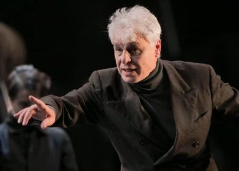 Actorul Michele Placido prezintă documentarul „Isolation” în România