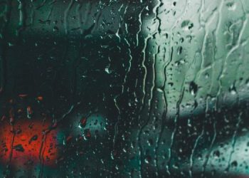 Constanța, sub cod portocaliu de ploi și instabilitate atmosferică