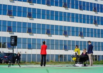 Terapie muzicală la Spitalul Municipal Mangalia 