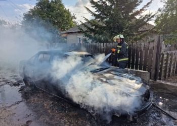 Acum pasiune, în curând meserie. Pompier voluntar de la 16 ani (GALERIE FOTO)