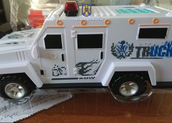 Sute de jucării contrafăcute, descoperite în Portul Constanţa Sud Agigea