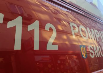 Persoană încarcerată în urma unui accident rutier