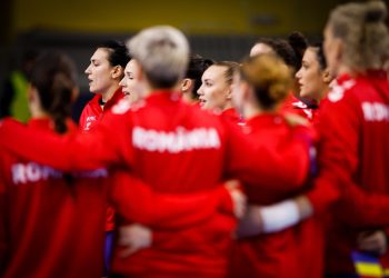 Tricolorele pot spera la o calificare în semifinalele CE de handbal feminin