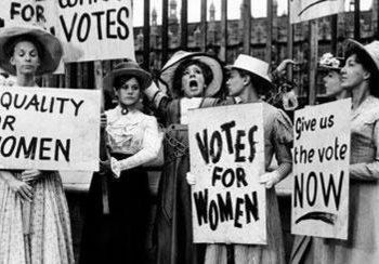 Femeile în politică – drumul către o societate mai echitabilă