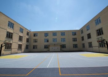 Deputații au decis. Bazele sportive ale școlilor rămân deschise și în afara orarului şcolar
