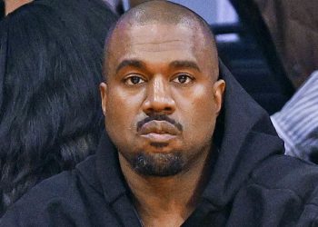 Kanye West, numit „bigot jalnic” după ce și-a mărturisit admirația pentru Hitler