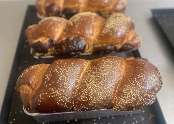 Cum să faci cei mai pufoși cozonaci de Crăciun