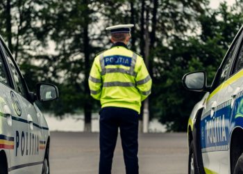 Aproximativ 9.000 de polițiști vor fi la datorie, zilnic, în perioada minivacanței de Crăciun