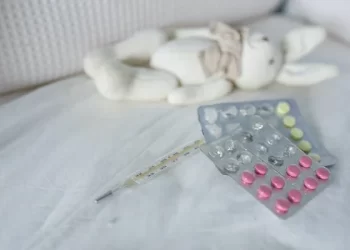 OMS avertizează: Risc crescut de infecţii streptococice în rândul copiilor