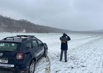 Traficul autovehiculelor în vama Isaccea, restricţionat 24 de ore