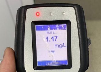 Șofer prins BĂUT la volan și cu permisul ANULAT