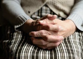 Seniorii constănțeni, premiați în funcție de vârstă sau de durata căsniciei