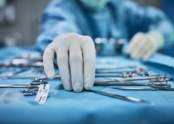 Acuzații grave de malpraxis! Un tânăr de 25 de ani, MORT după o banală APENDICITĂ