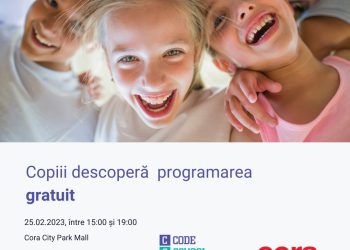 În weekend, la CORA, copiii s-au distrat învățând programare